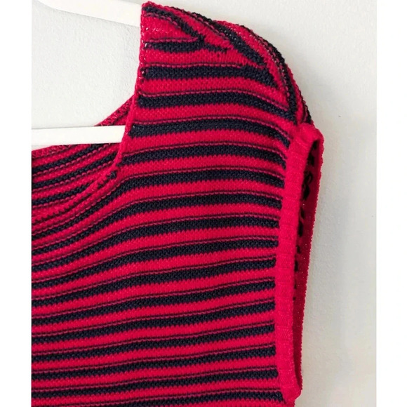 A.P.C. Knit Sleeveless Sweater Top - Picture 2 of 6